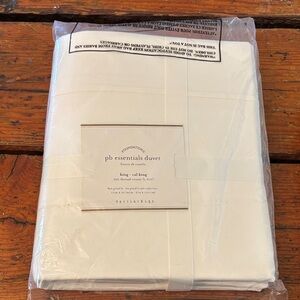 Pottery Barn white pb essentials King • Cal King Duvet Cover